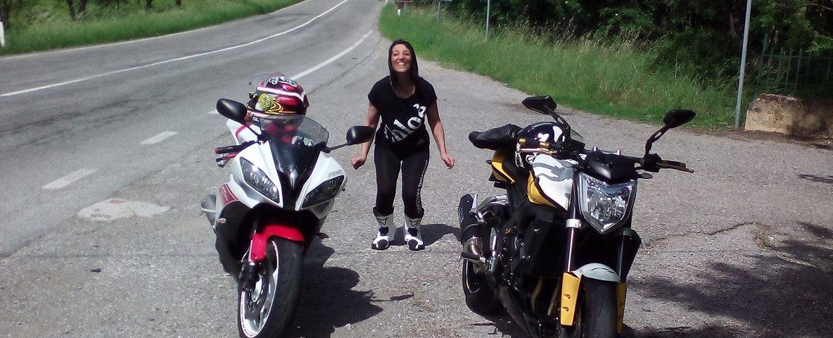 Angela_ragazze-in-moto