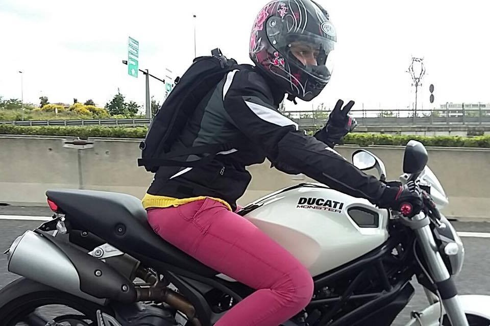 Francesca_ragazze_in_moto