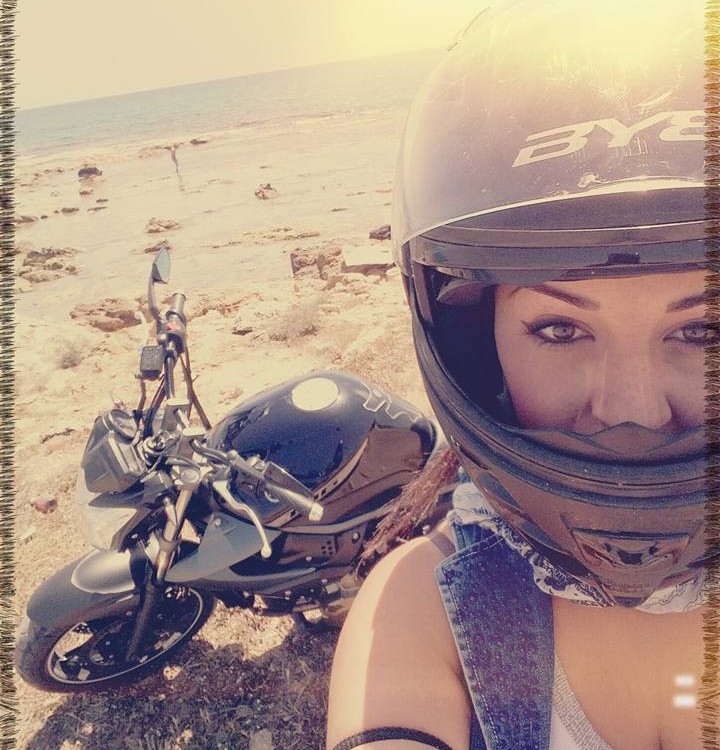 Sabrina_ragazze_in_moto