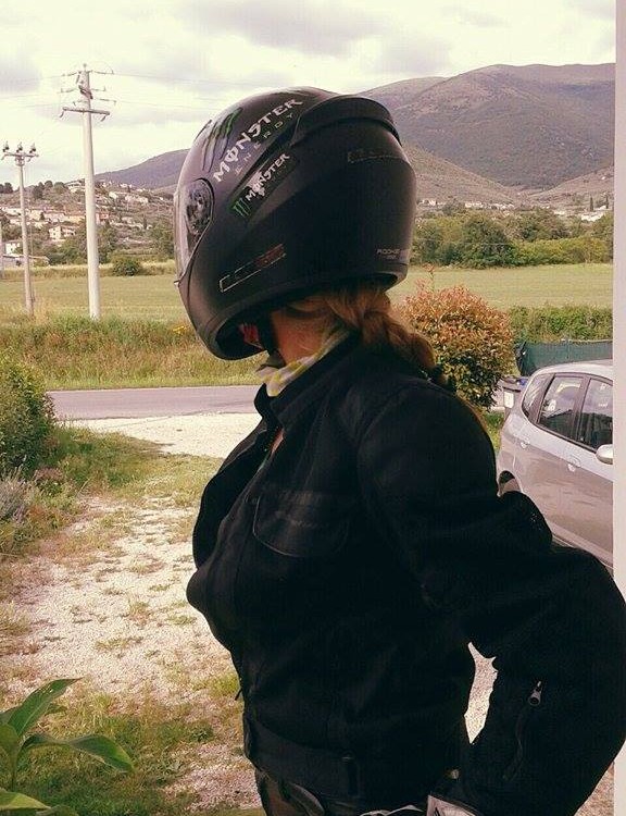 Adry_ragazze_in_moto