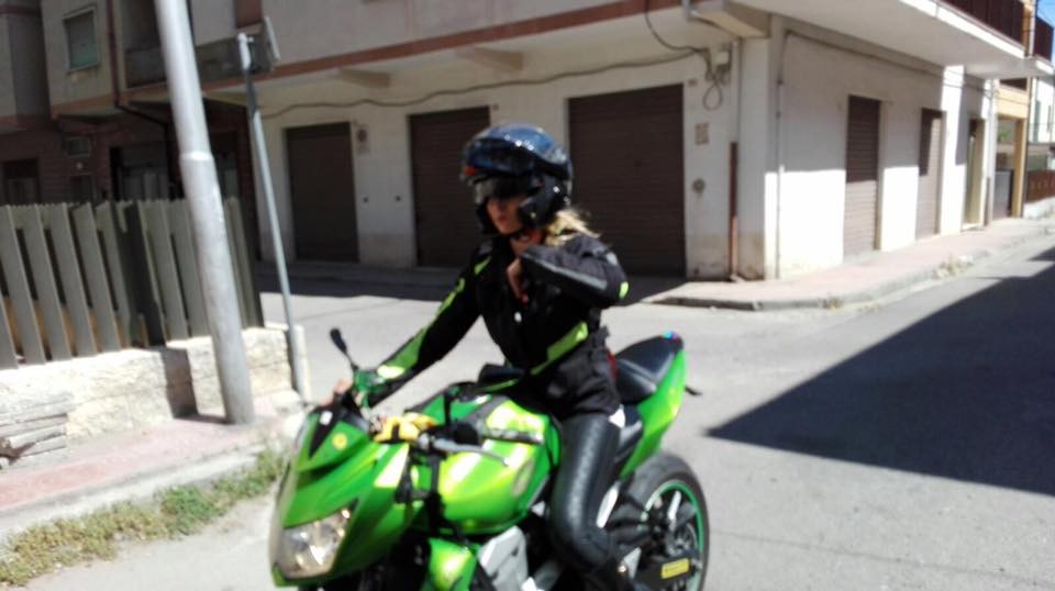 Alessandra_ragazze_in_moto