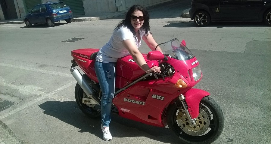 Antonella_ragazze_in_moto