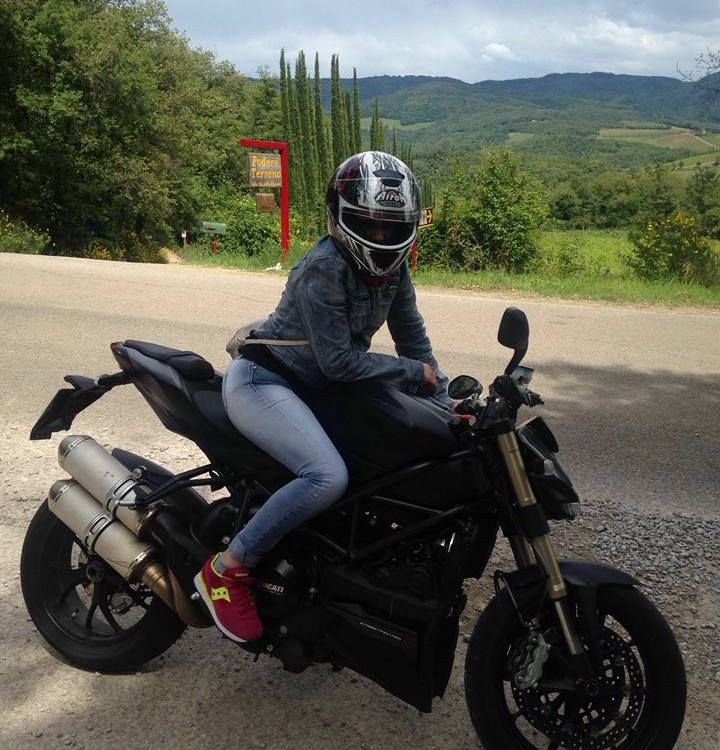 Barbara_ragazze_in_moto