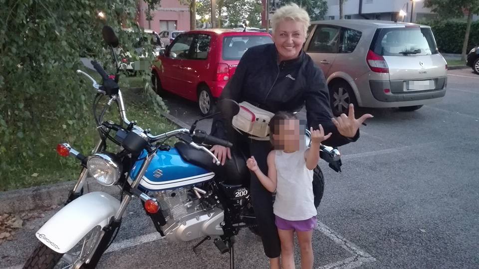 Debora_ragazze_in_moto