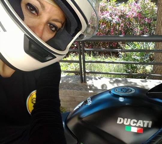 Graziella_ragazze_in_moto