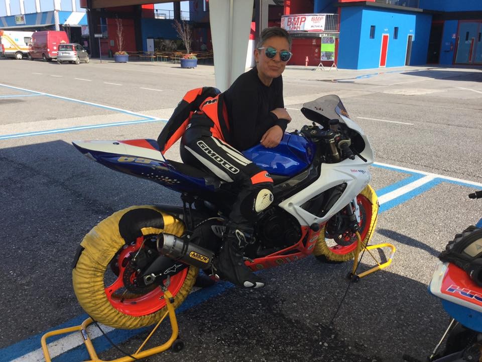 Laura_ragazze_in_moto