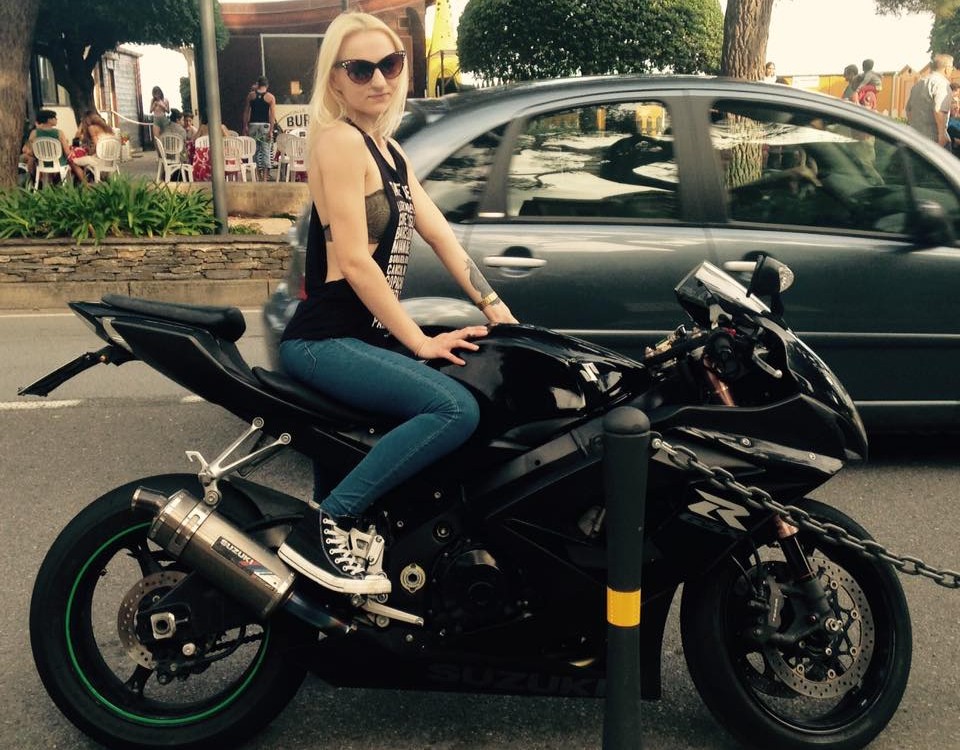 Lolita_ragazze_in_moto