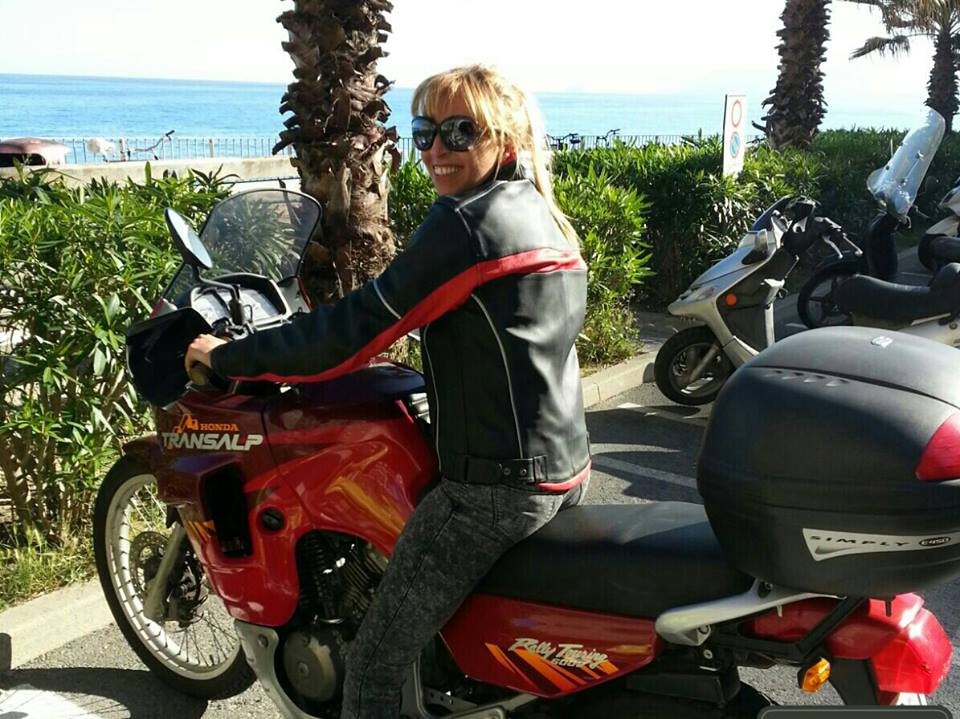 Luisa_ragazze_in_moto_mini_concorso