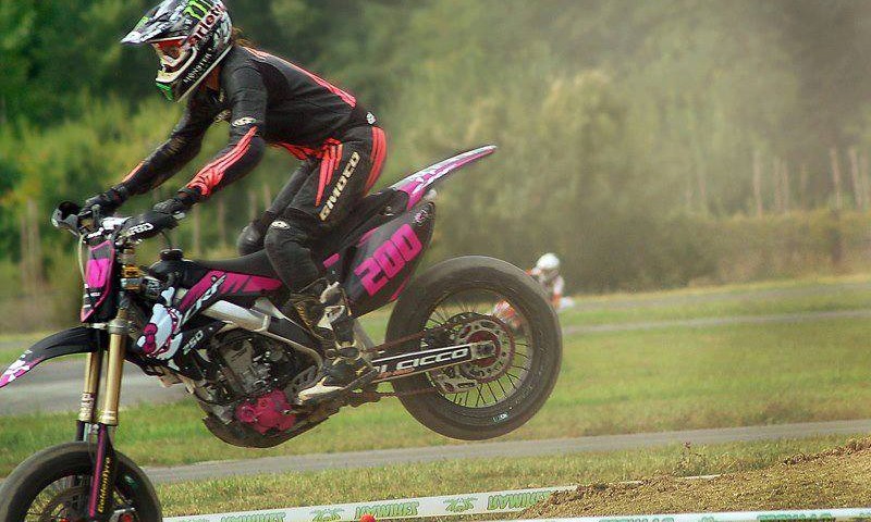 Paola_ragazze_in_moto