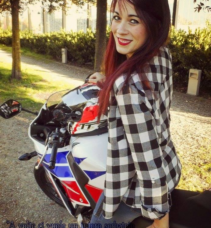 Roberta_ragazze_in_moto