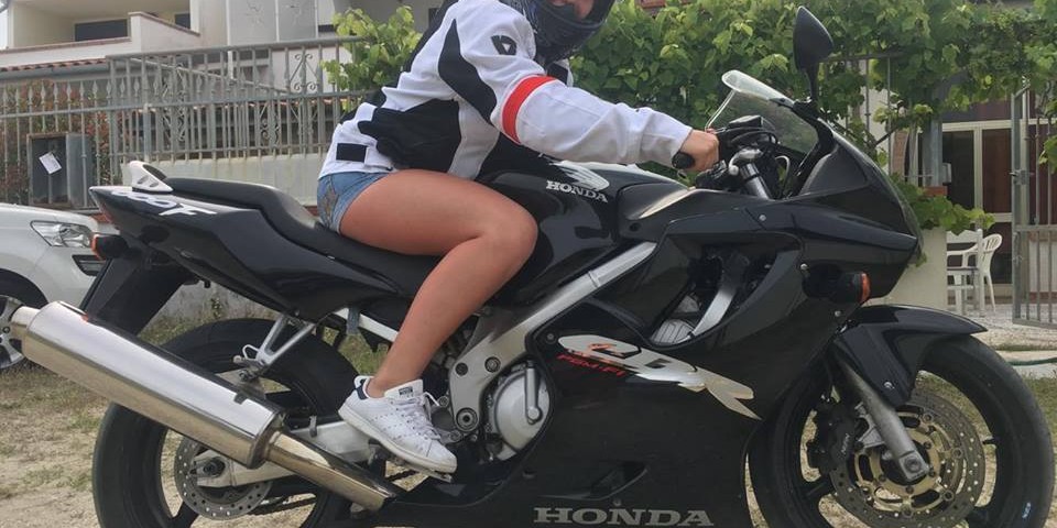 Sabrina_ragazze_in_moto