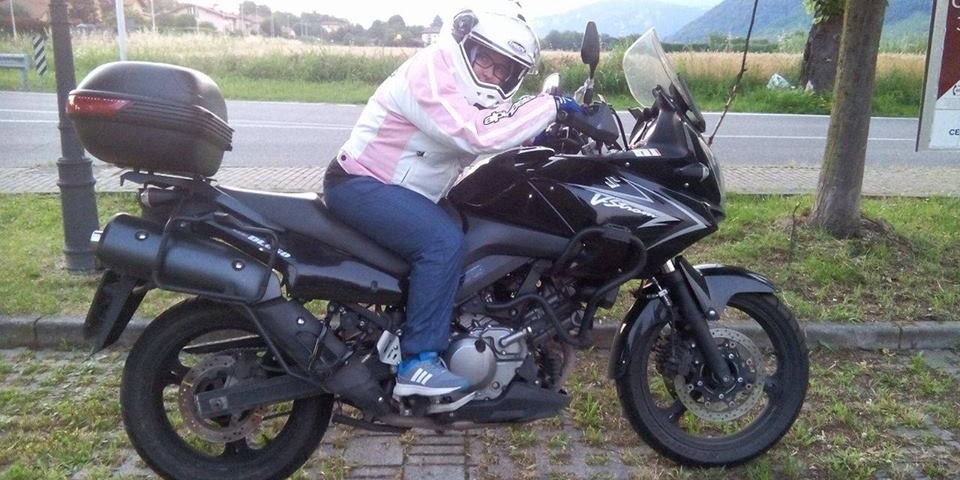 Serena_ragazze_in_moto