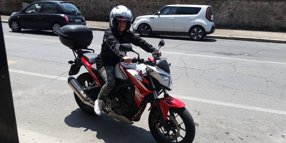 Veronica_ragazze_in_moto