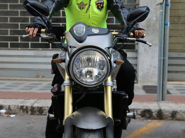 Viviana2_ragazze_in_moto