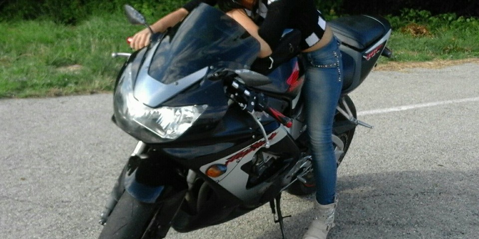 Antonella_ragazze_in_moto