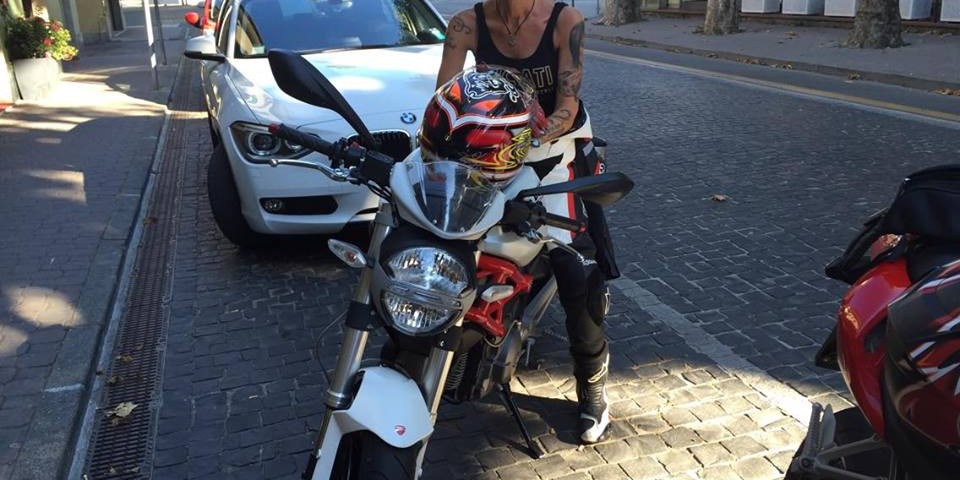 Loredana_ragazze_in_moto