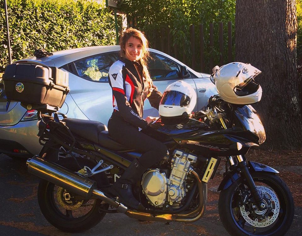 Martina_ragazze_in_moto