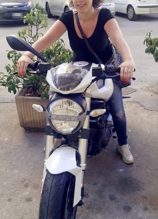 Serena_ragazze_in_moto