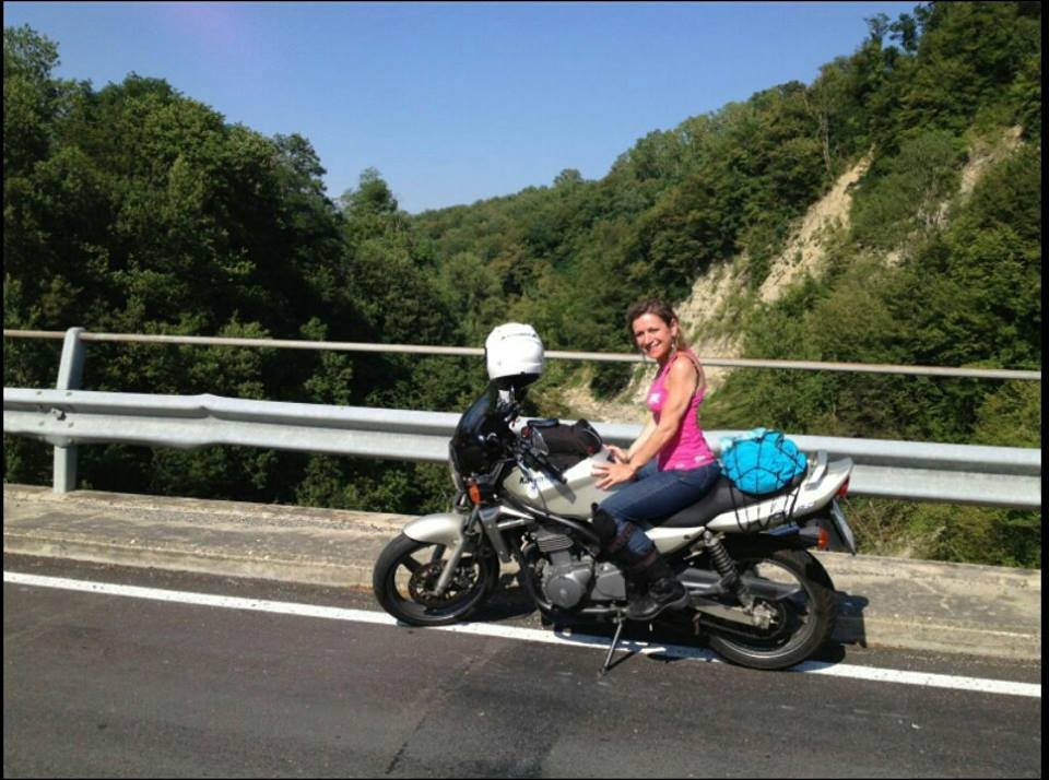 Silvia_ragazze_in-moto