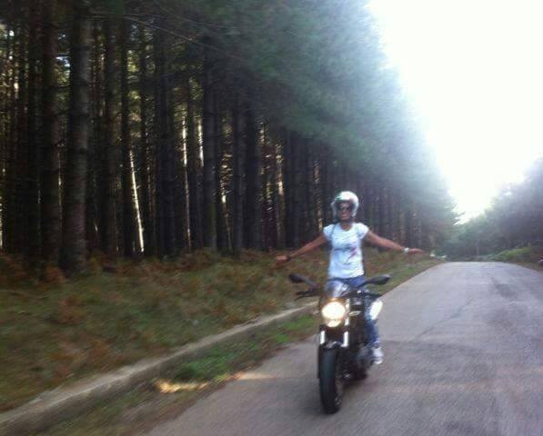 Alessandra_ragazze_in_moto