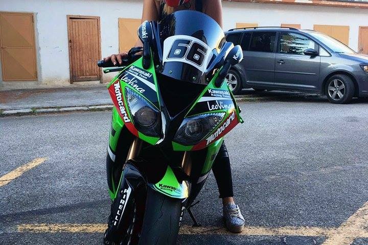 Arianna_ragazze_in_moto