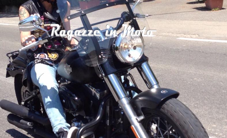 Carmen_ragazze_in_moto