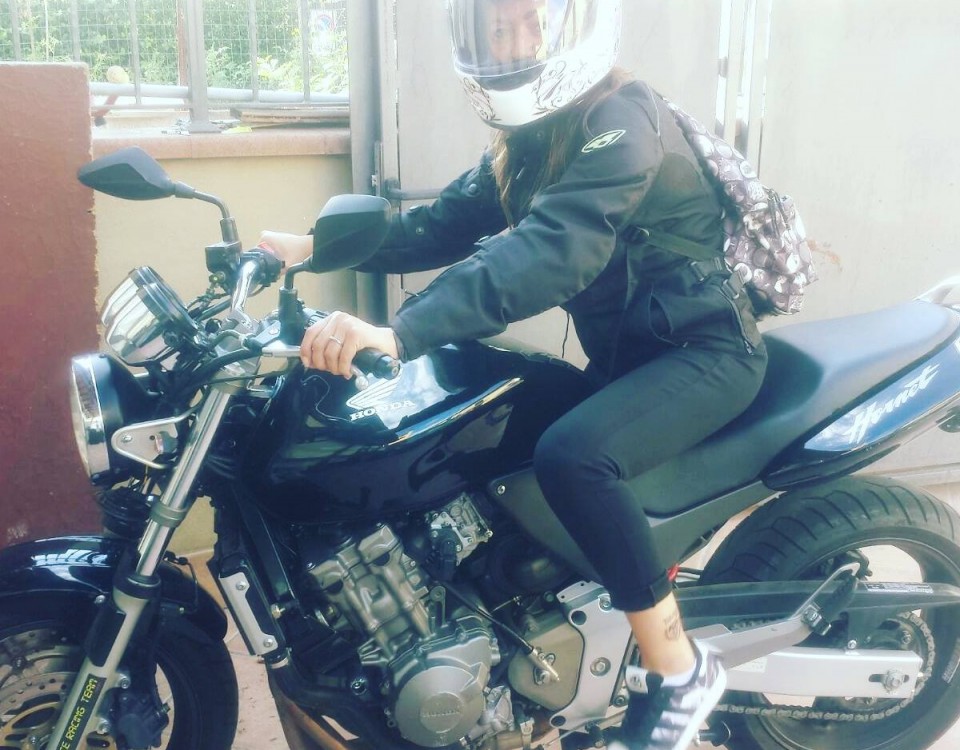 Concetta_ragazze_in_moto