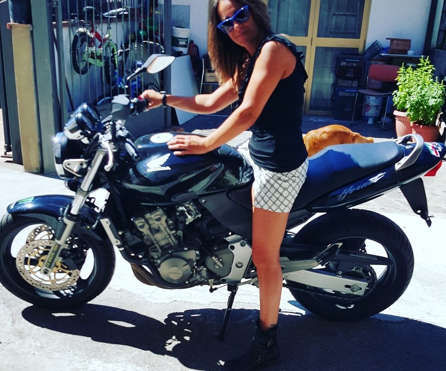 Concetta_ragazze_in_moto