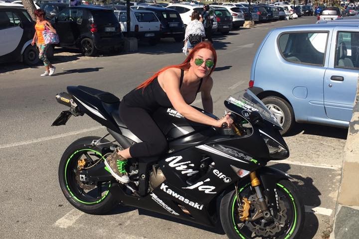 Daniela_ragazze_in_moto