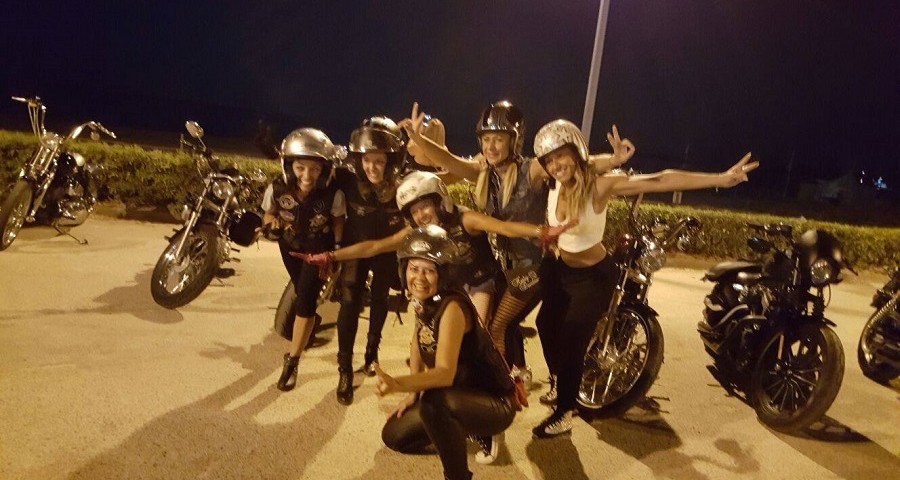 Emanuela_ragazze_in-moto