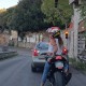 Lella_ragazze_in_moto