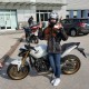 Lola_ragazze-in_moto