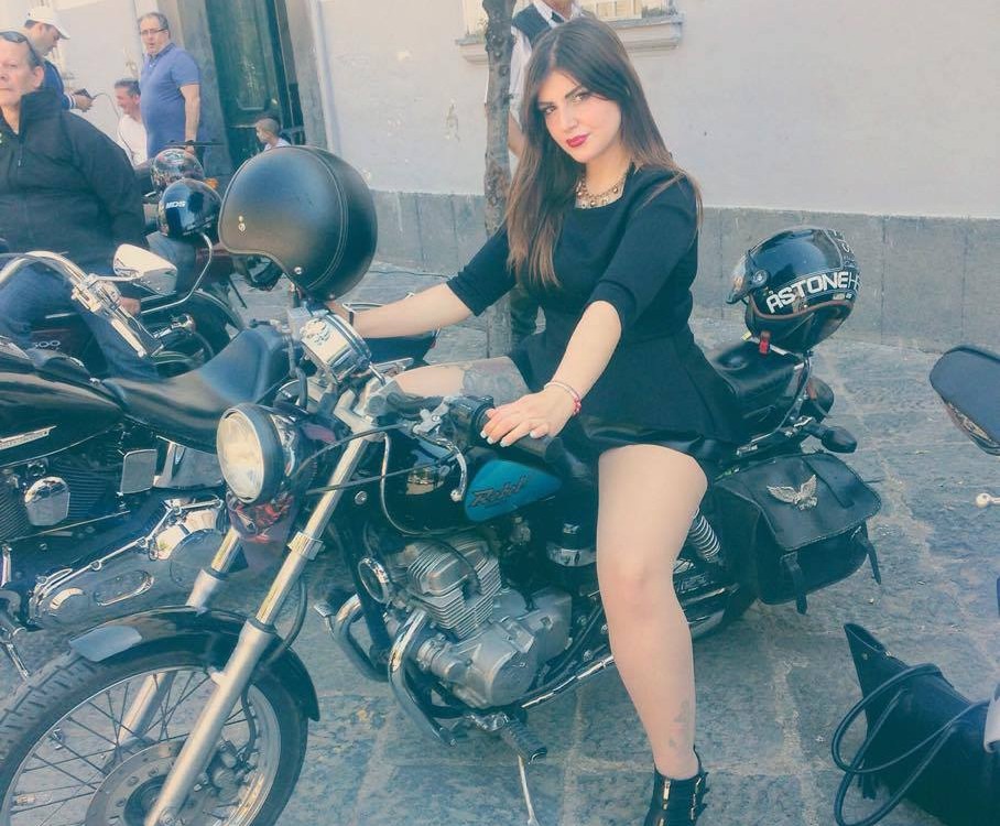 Marily_ragazze_in_moto