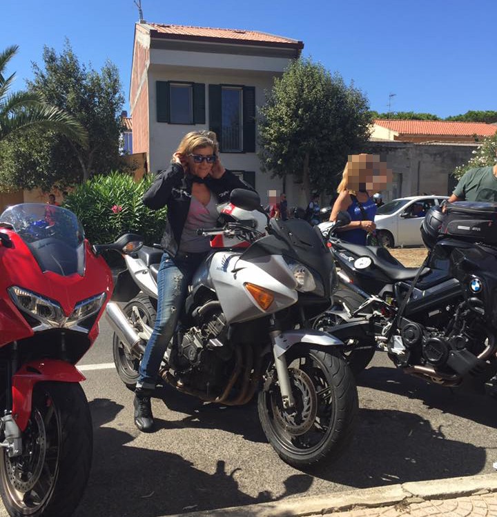 Marinella_ragazze_in_moto