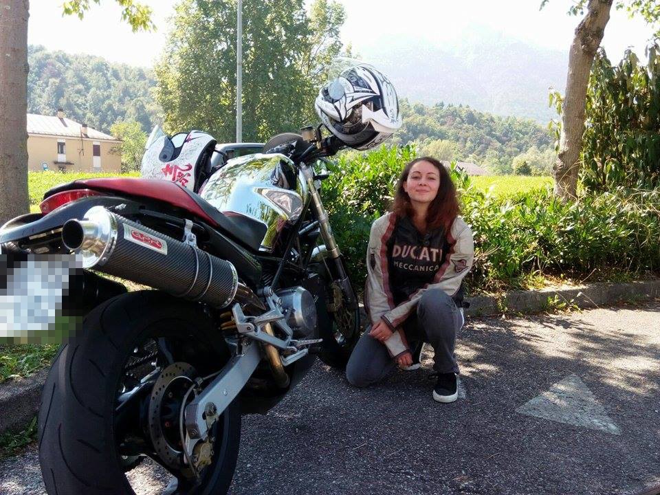 Mary_ragazze_in_moto