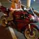 Monja_ragazze_in-moto