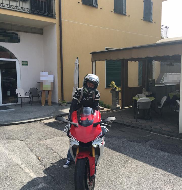 Sara_ragazze_in_moto