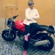 Tina_ragazze_in_moto