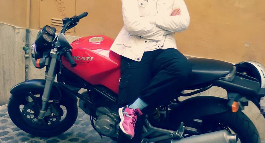 Tina_ragazze_in_moto