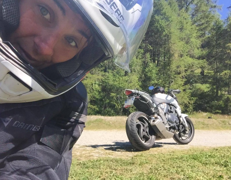 Valentina_ragazze_in_moto