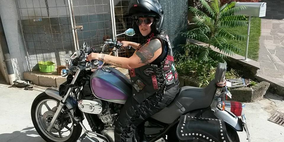 Vera_ragazze_in_moto