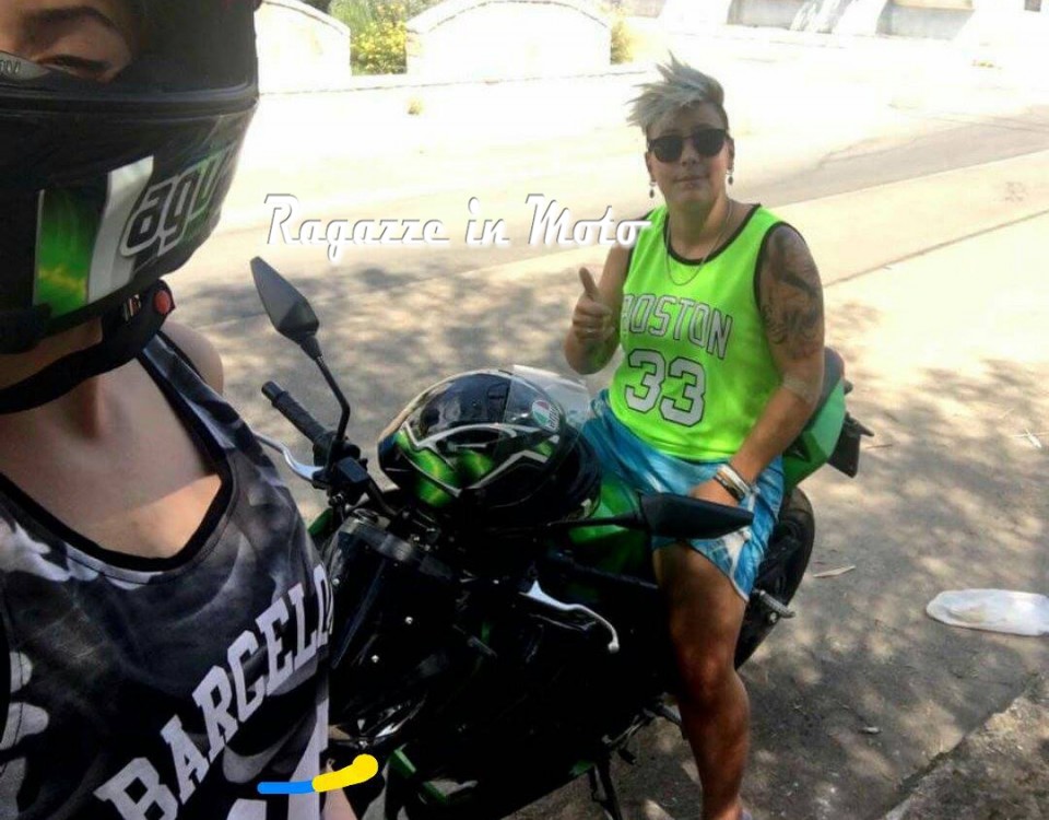 Veronica_ragazze_in_moto