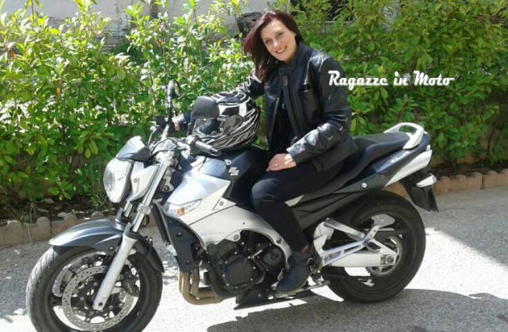 albachiara_ragazze_in_moto