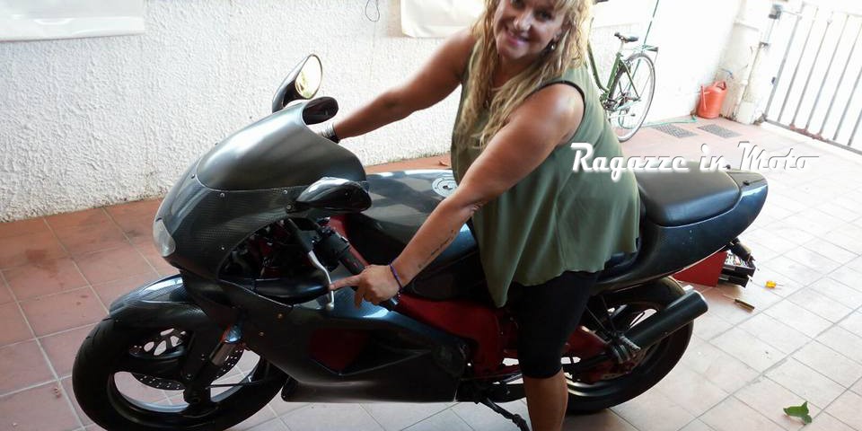 cristiana_ragazze_in_moto