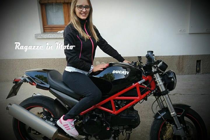 marta_ragazze_in_moto