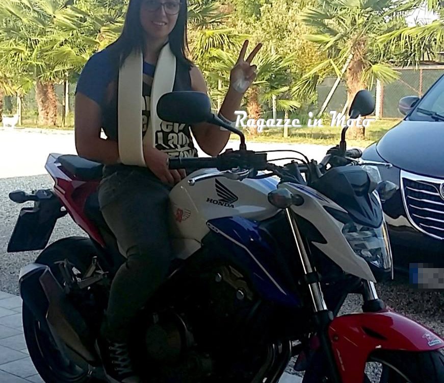 martina_ragazze_in_moto