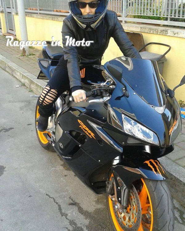 rosy_ragazze_in_moto