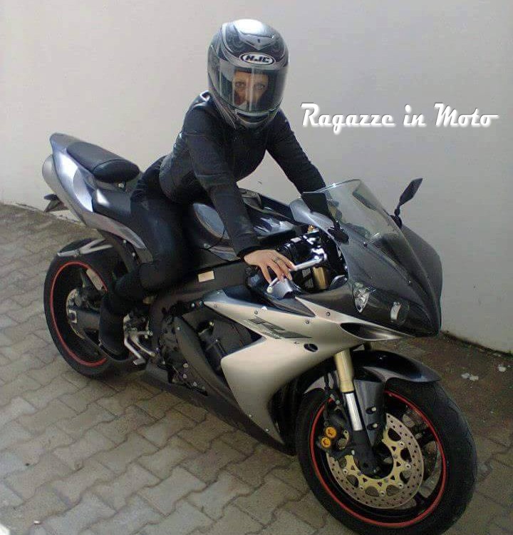 rosy_ragazze_in_moto