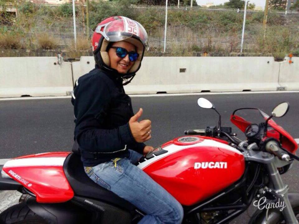 sandra_ragazze_in_moto