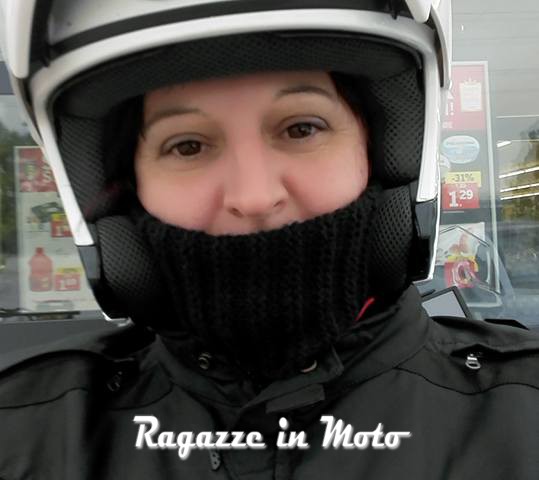 alexandrina_ragazze_in_moto